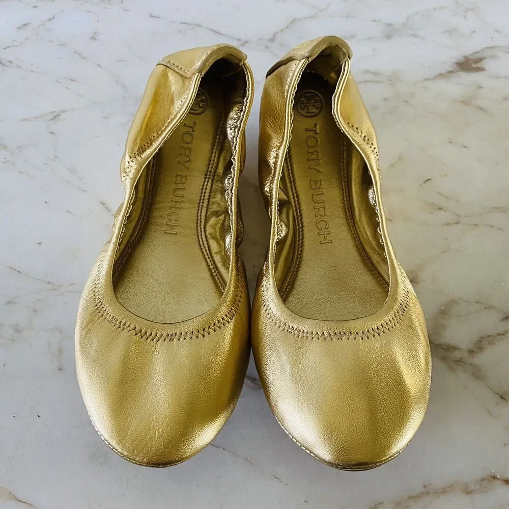 TORY BURCH Solid Metallic Gold Leather Bendable Ballerina Flats - US 6.5 - Picture 2 of 8